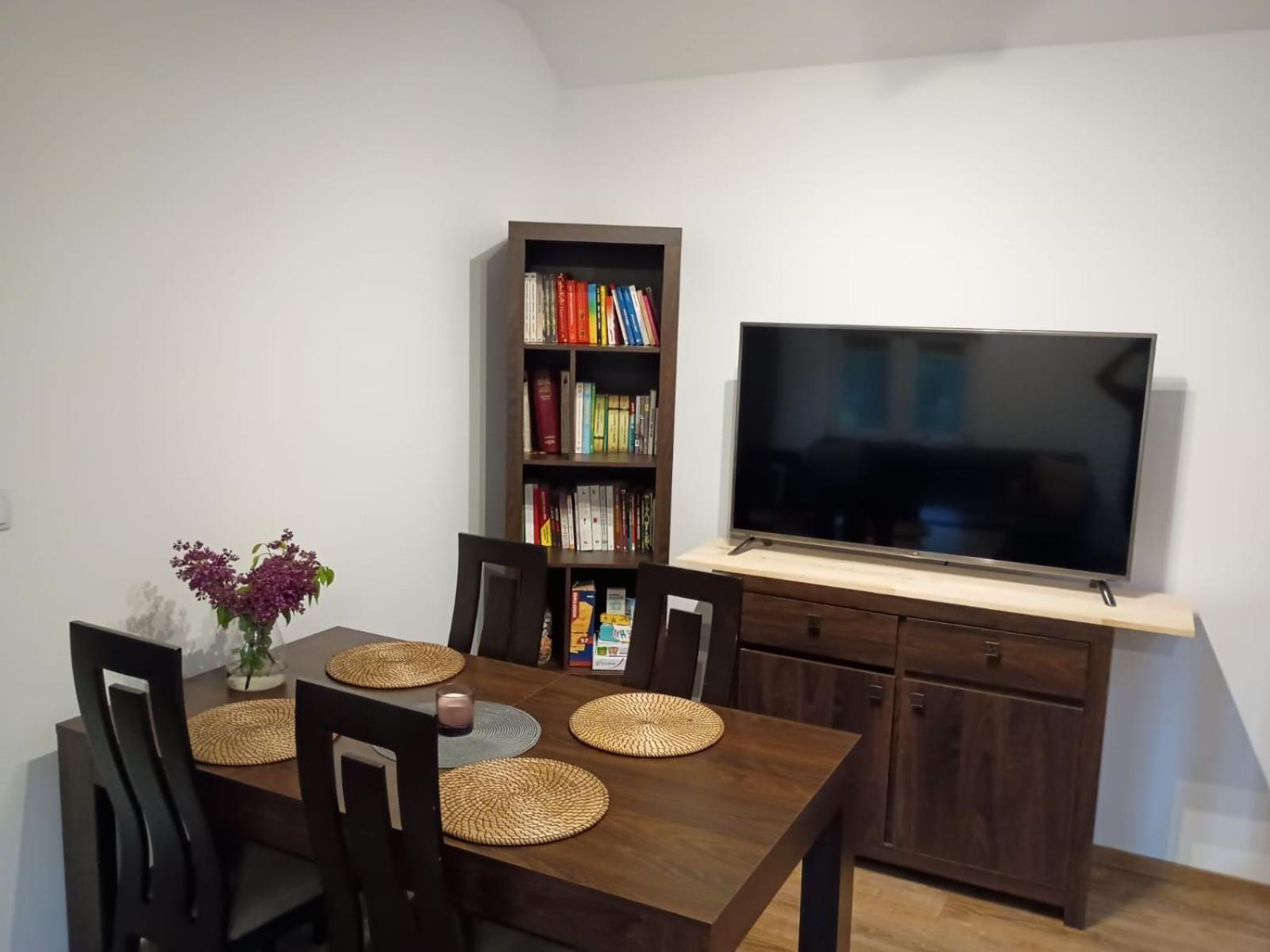 Apartament Pod Lasem Tenczynek Dış mekan fotoğraf